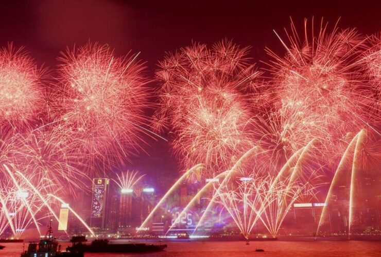 Hong Kong Rings in 2025 with Breathtaking Fireworks Display Over Victoria Harbour